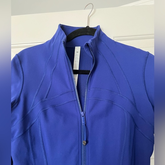 Lululemon Define Jacket- size 8 - Picture 2 of 2